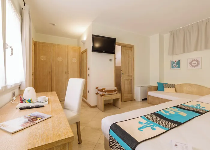 Hotel Domomea